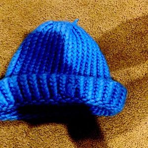 Blue knit Bennie